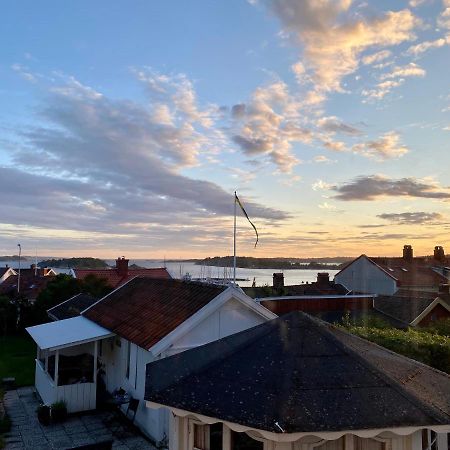 Ferienwohnung Laegenhet Med Havsutsikt Strömstad Exterior foto